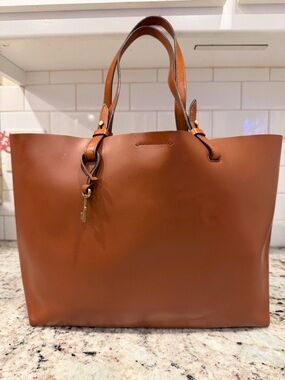 Fossil Leather Tote in Cognac